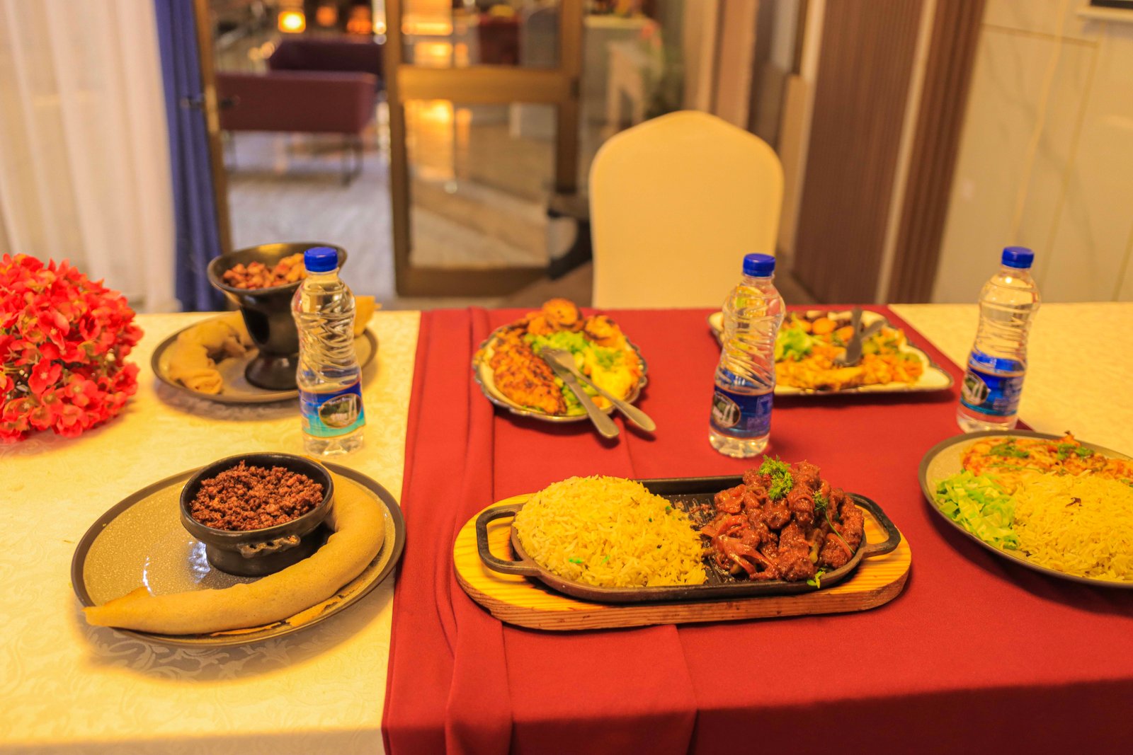 Restaurant and foods