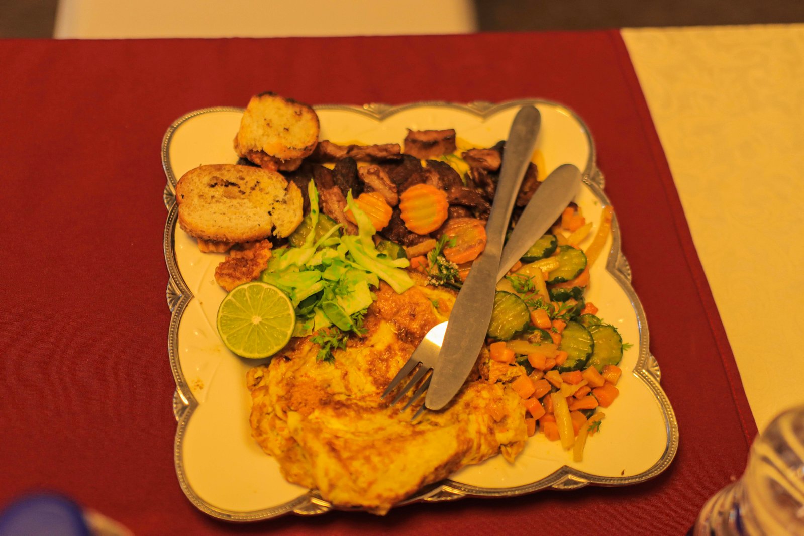 Restaurant and foods