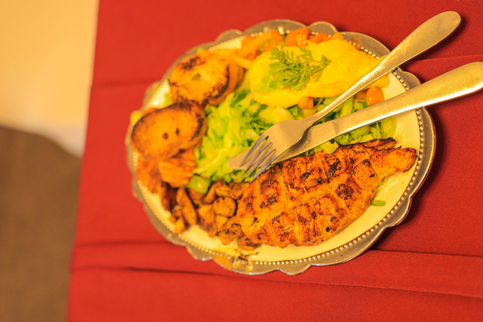 Restaurant and foods